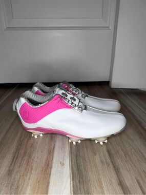 FootJoy FJ Dna BOA Womens Spiked Golf Shoes Pink White New Without Box Sz 6M
